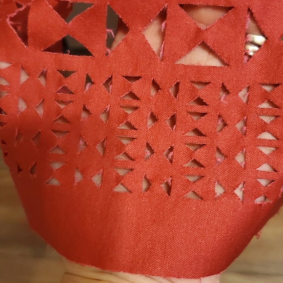 Wells Grace Sleeveless Dress - Picture 9 of 10